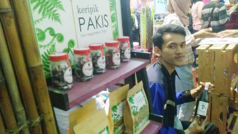 Keripik, Sirup, dan Kopi Santri Kudus Menjelajah Negeri