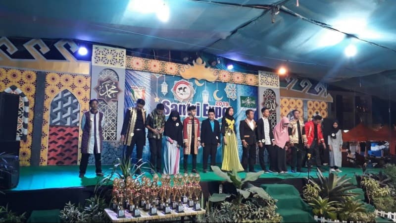 Panggung dan Bazar Santri Expo Pringsewu 2019 Diserbu Pengunjung