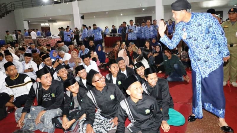 Soal Pengibaran Bendera HTI, Ganjar: Saya Tidak Ada Ampun