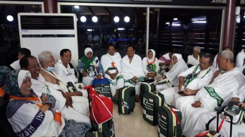 Dalam Kajian, Saudi Mungkin Izinkan Perempuan Berhaji Tanpa Mahram