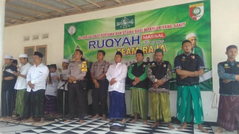 Songsong Hari Santri, PCNU Jember Gelar Ruqyah Massal