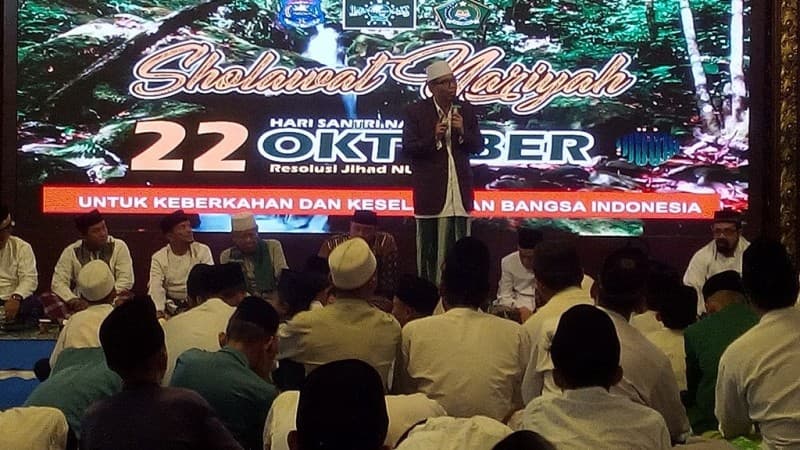Rais Syuriyah Kiai Subhan Makmun Tegaskan Santri Harus Ciptakan Kedamaian