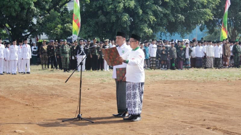 Ribuan Santri Pekalongan Ucapkan 'Ikrar Santri' di Hari Santri