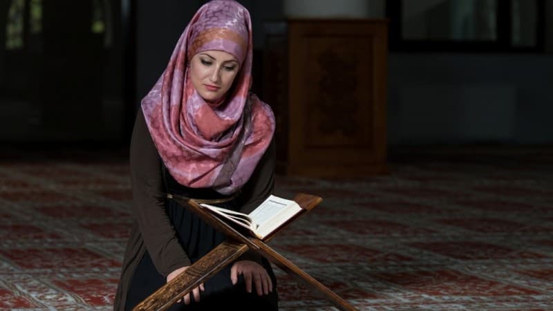 Pendidikan Karakter Berbasis Nilai Sufistik di MTs Al-Qodiri I dan Nuris 1 Jember