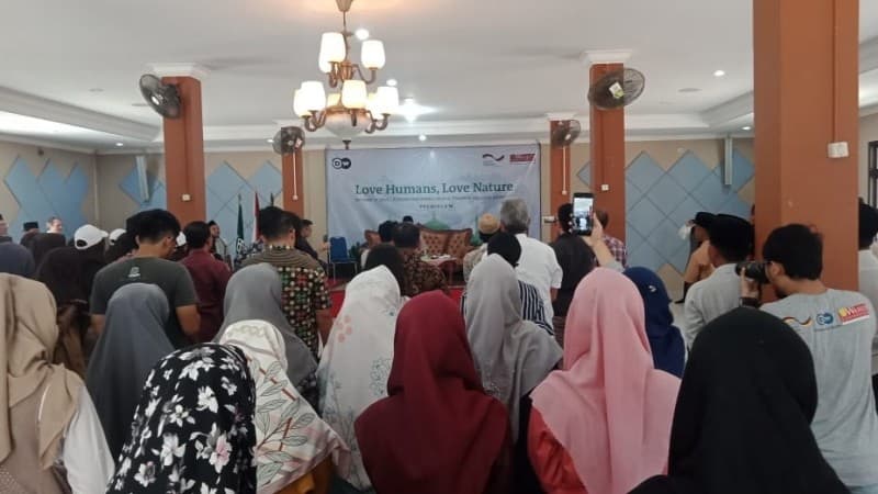 Jaga Alam, Santri Al-Tsaqafah Deklarasikan ‘Cintai Manusia Cintai Semesta’