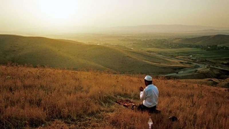 Bertaubat Ternyata Berkaitan dengan Kemudahan Rezeki 