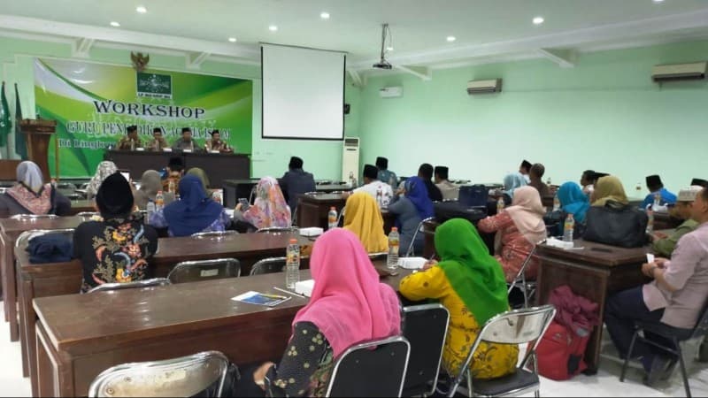 Tingkatkan Mutu, Kepala Madrasah dan Guru di Sidoarjo Terima Pelatihan