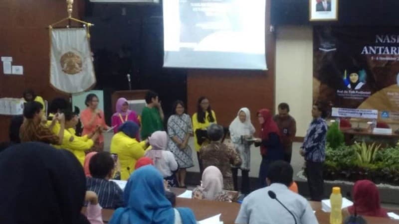 FIB Apresiasi Peluncuran Buku Kajian Pernaskahan Guru Besar Filologi UI