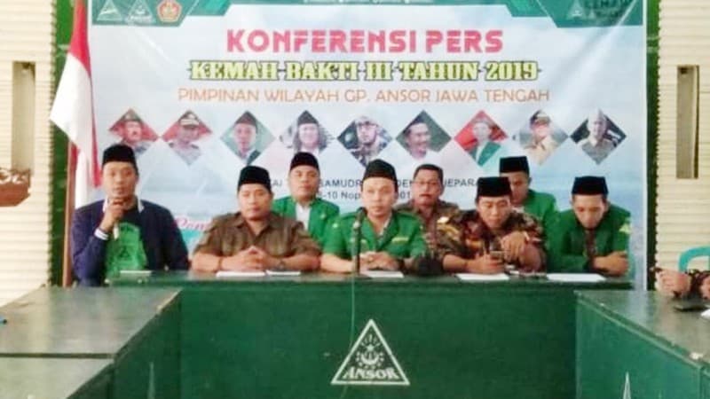 Ada Gus Baha di Kemah Bakti Ansor se-Jateng