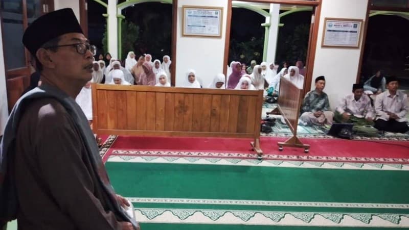 Maulid Bentuk Syukur Nabi Muhammad Diutus Rahmatan lil Alamin