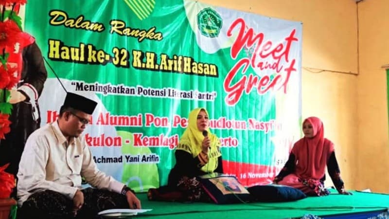 Novelis Khilma Anis: Jangan Mati sebelum Miliki Karya