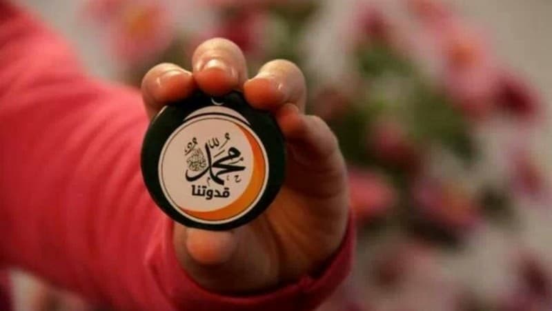 Nabi Muhammad Tidak Membid’ahkan Orang yang Memujinya