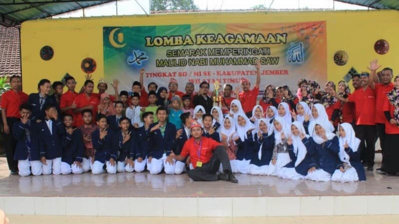Semarak Maulid SMPN di Jember, Hadirkan Nabi Muhammad sebagai Idola