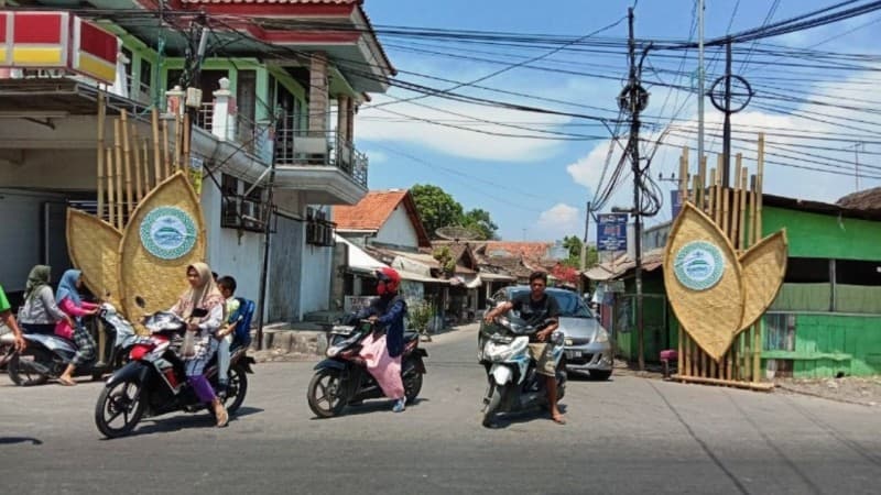 Gapura Bambu Sambut Peserta Muskerwil NU Jatim