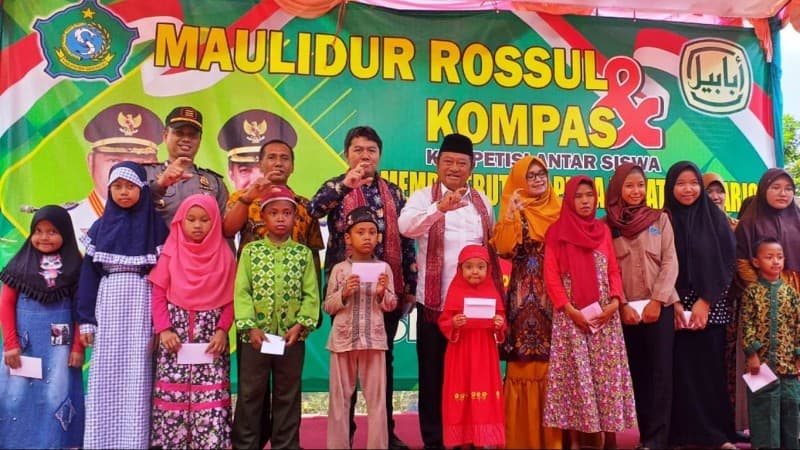 Bupati Santuni Puluhan Yatim Binaan LAZISNU di Sidoarjo