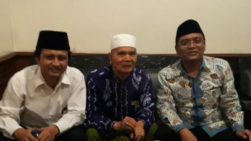 Kiai Afifuddin: Kita Takzim pada Habaib, Tetapi Indonesia Terlalu Terbuka