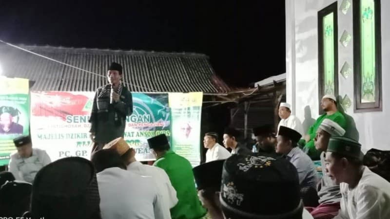 Senin Pahingan, Cara Ansor Bawean Menyapa Jamaah