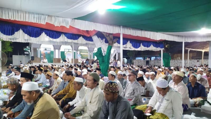 Ribuan Warga Hadiri Haul ke-19 Pengarang Shalawat Nahdliyah