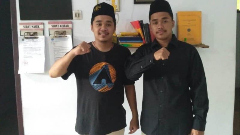 Fendi dan Fandi, Dua Saudara Kembar ‘Penjaga’ PMII di UMJ