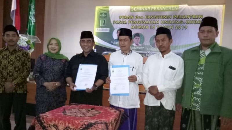 Unira Malang Kukuhkan Kepengurusan Pusat Pengembangan Pesantren
