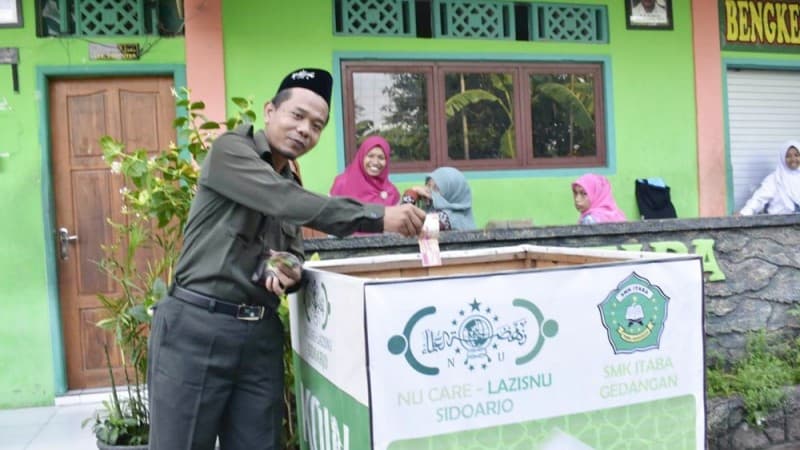 Sukseskan Muktamar NU, SMK Itaba Sidoarjo Galang Koin