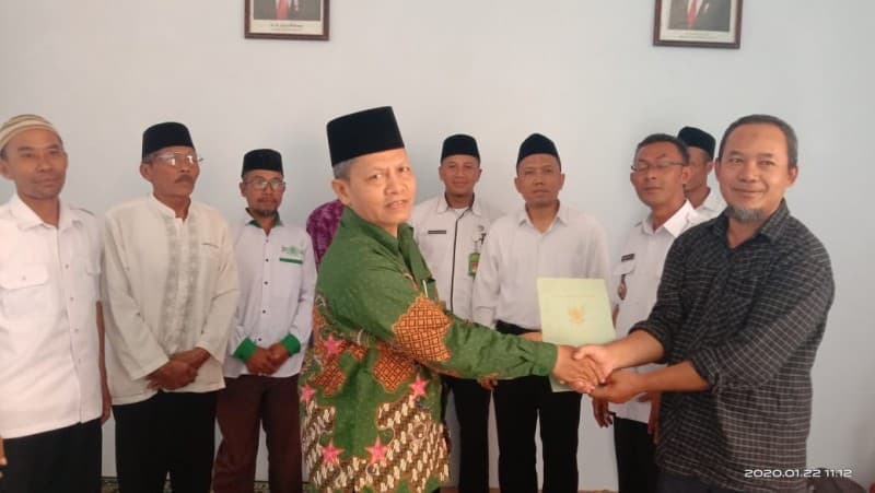 NU Ponorogo Terima Dua Hektar Wakaf Tanah Produktif