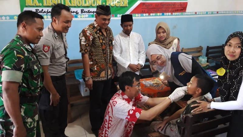 Sinergi PCNU Kencong dan Sejumlah lembaga Gelar Bakti Sosial