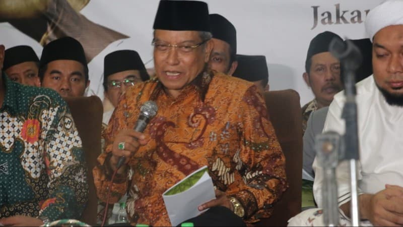 Ribuan Jamaah Dapatkan Ijazah Hizib ‘Jalbil Arzaq’ dari Kiai Said