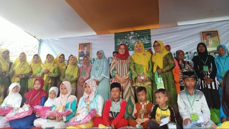 Nyai Hj Nurul Kamila, 4 Periode Ketua Muslimat NU Kalisat Jember