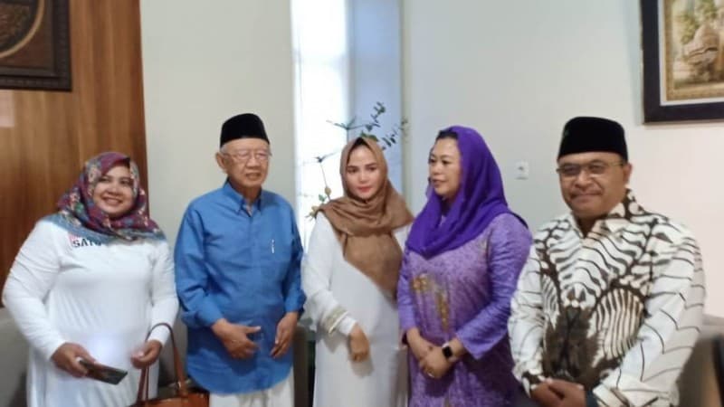 Gus Sholah Konsisten Menjaga Marwah NU