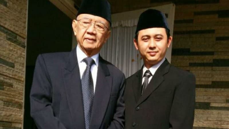 Gus Sholah Ingin Khatam Al-Qur'an sebelum Wafat