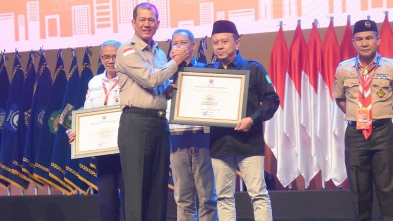 Aktif dalam Penanggulangan Bencana, LPBI NU Raih Penghargaan BNPB