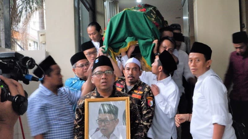 Kiai Bagdja Sosok Pengayom Kader yang Konsisten dan Sabar