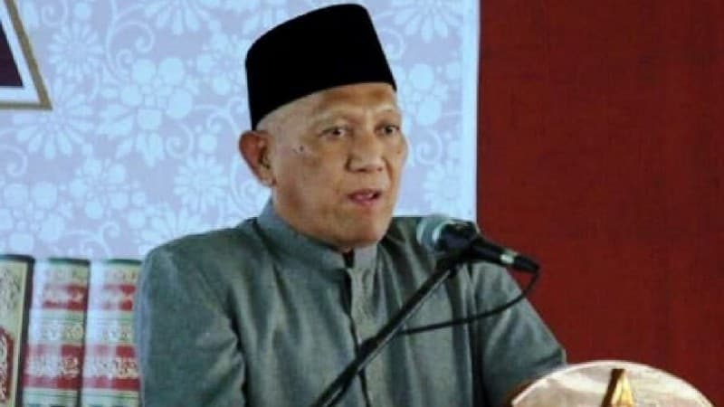 Mengenal Sosok Gus Kikin, Pengasuh Pesantren Tebuireng