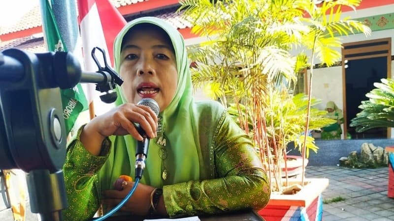 Nyai Emi Konsisten Gerakkan Muslimat NU Jember