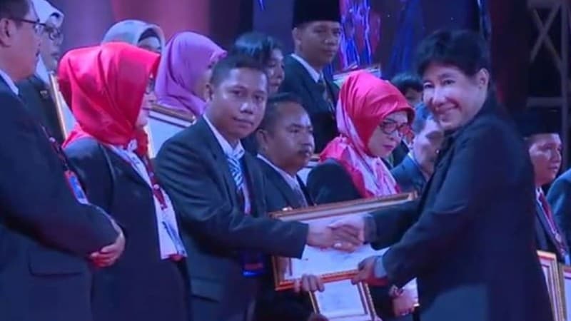 Telkom Beri Penghargaan kepada Lembaga Pendidikan soal Pemanfaatan Teknologi Digital