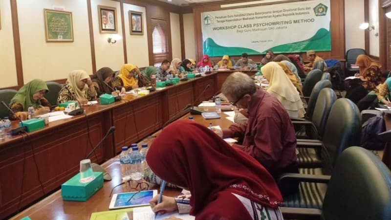 Guru Madrasah Didorong Kembangkan Kemampuan Menulis