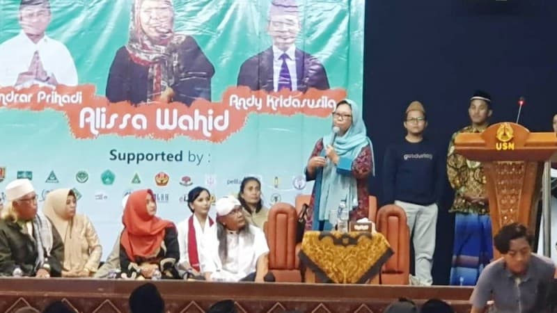 Alissa Wahid: Doa Masyarakat untuk Gus Dur Lebih Penting Daripada Gelar Pahlawan