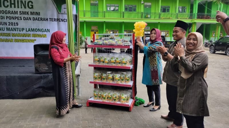 Lahirkan Wirausahawan, SMK Ma’arif NU di Lamongan Diluncurkan