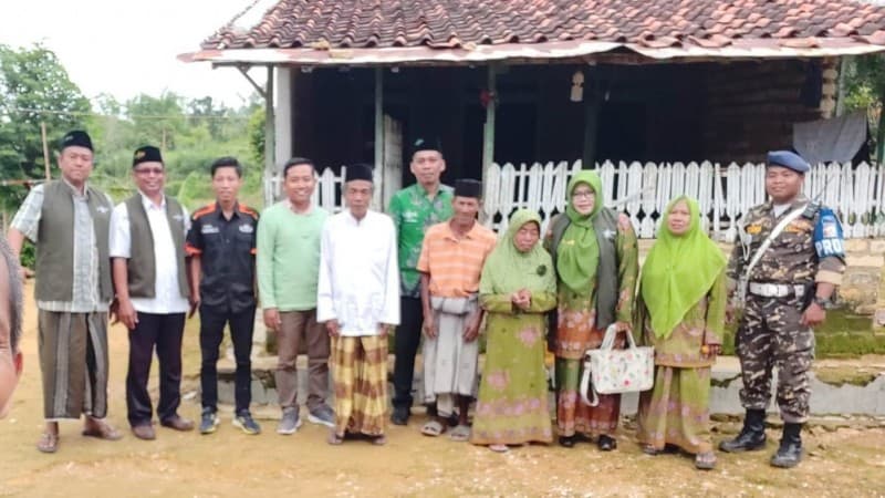 Harlah NU, PCNU Pamekasan Bedah Tiga Rumah