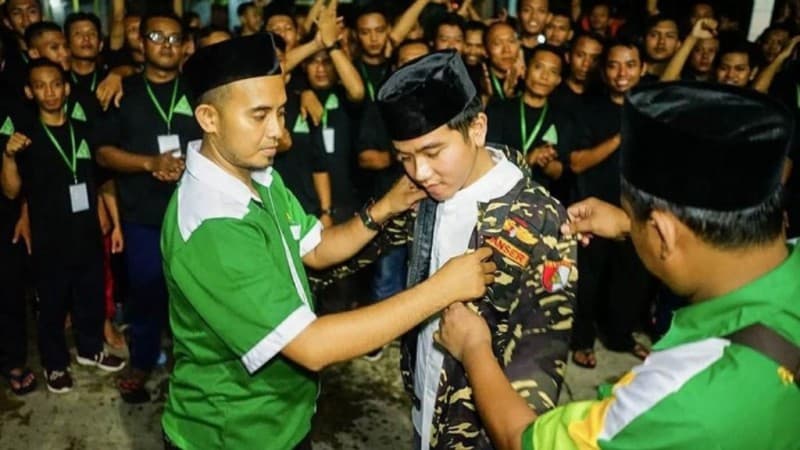 Tiba-tiba Mendekati NU