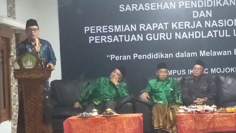 'Keikhlasan Modal Utama Guru dalam Memberi Teladan'