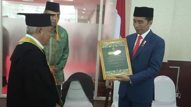 Kepada Presiden, Pergunu Sampaikan Piagam Deklarasi Guru Mulia Pemersatu Bangsa
