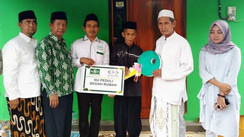 LAZISNU Pekalongan Serahkan Rumah Layak Huni bagi Dhuafa