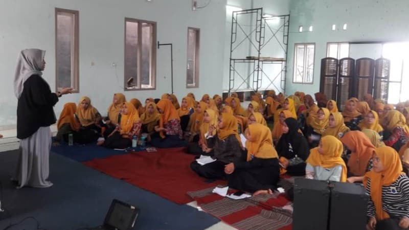 Sekolah Kader Putri Tingkatkan Daya Baca Kritis Kopri PMII Unisma