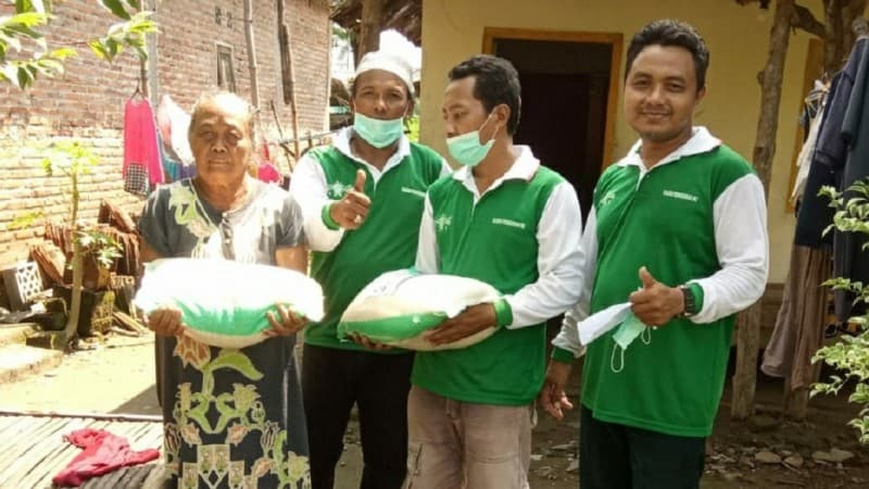 7 Ton Beras Dibagikan UPZISNU di Jombang saat Pandemi Corona