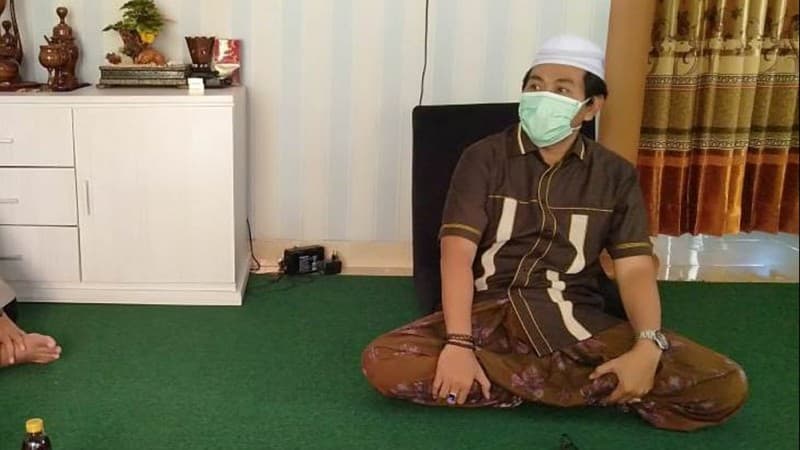 Kiai Anwar Zahid Ajak Umat Patuhi Protokol Covid-19