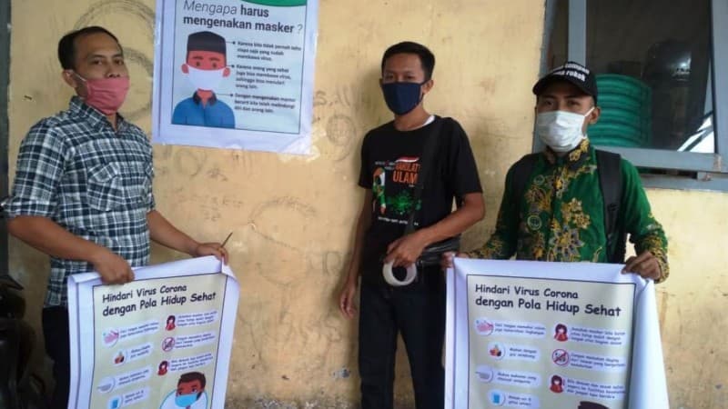 ISNU di Bondowoso Tebar Poster Kampanyekan Pola Hidup Sehat