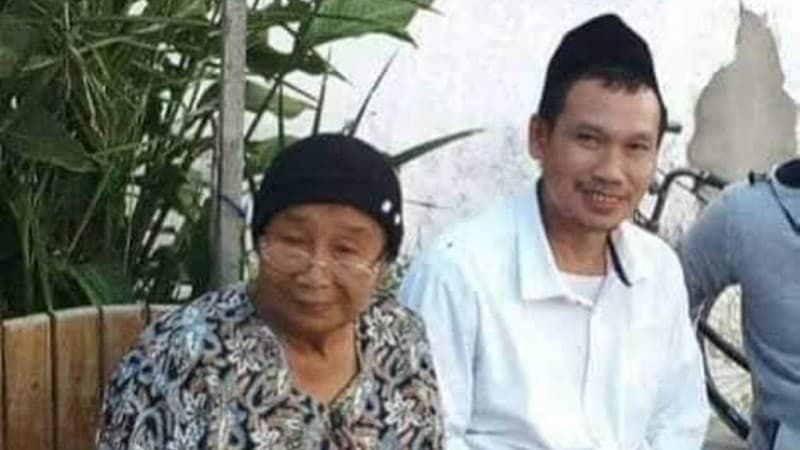 Sosok Ibunda Gus Baha Nyai Yuchanidz di Mata Keluarga