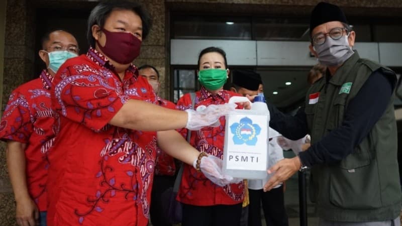 PBNU Salurkan Bantuan untuk Penanganan Covid-19 ke Berbagai Daerah